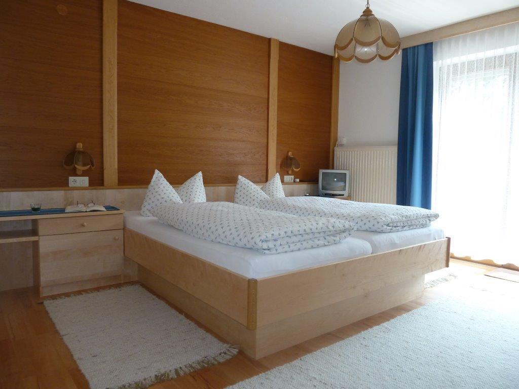 Pension Holzmann ลอยทัช ภายนอก รูปภาพ